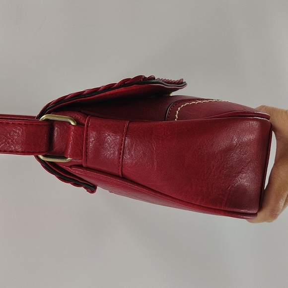 New Laser Cut Out And Braided Faux Leather Crossbody Shoulder Bag Flap Over - Picture 3 of 9